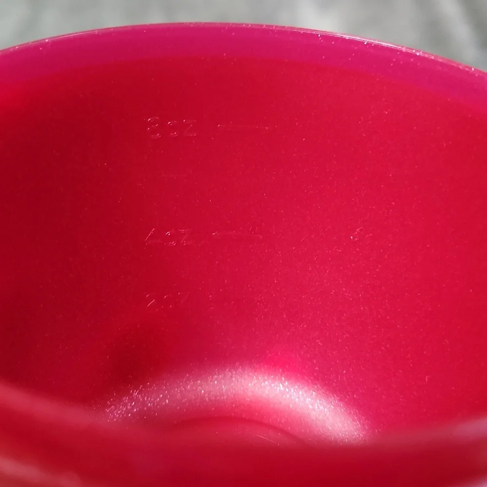 Tupperware apple keeper